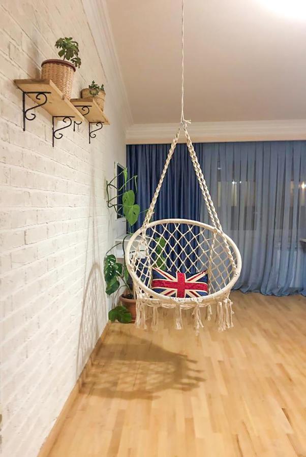 Loft Home In City Center เยเรวาน ภายนอก รูปภาพ